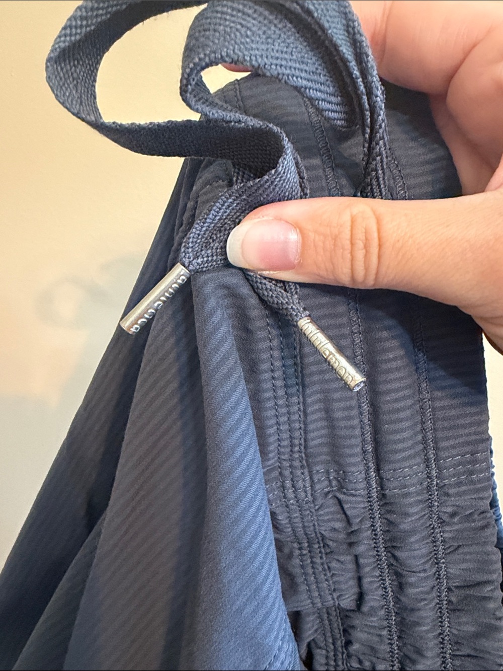 lululemon athletica Women's Gray Dance Studio Drawstring Athletic Shorts - Picture 5 of 6